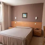 Ciudad De 3*