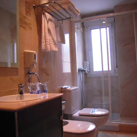 アパルトメントス シウダッド デ 3* ルーゴ