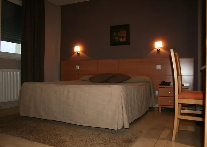 فندق Ciudad De 3*